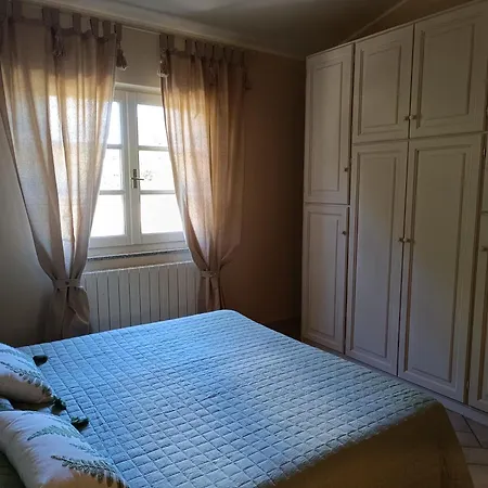 Holiday home Petit Plaisance