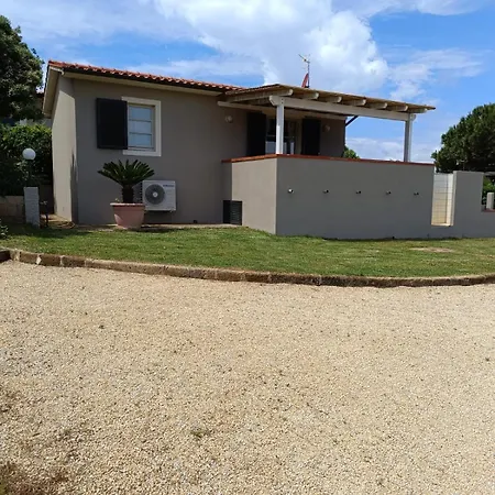 Petit Plaisance *